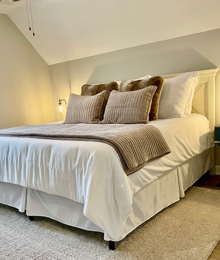 חדר אורחים מס '1 (קומה 2 - קינג)