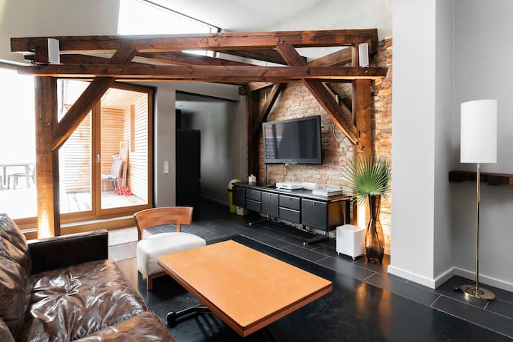 Creative apartment with a generous terrace