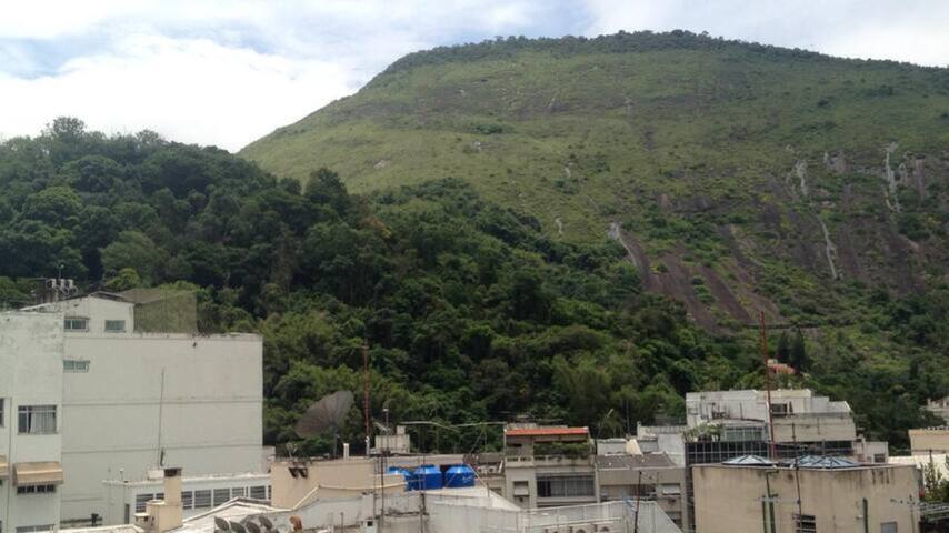 Cobertura 2 quartos em Copacabana – perto da praia gallery image 2