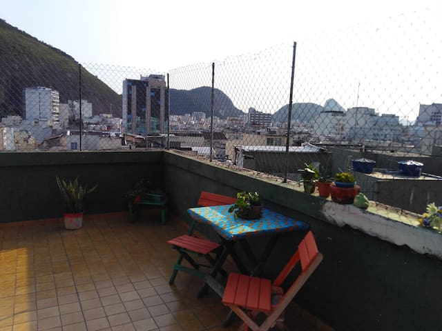 Cobertura 2 quartos em Copacabana – perto da praia