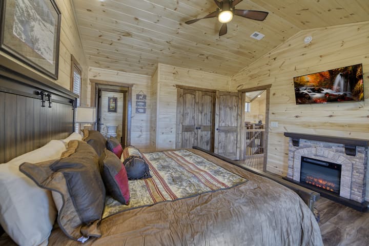 Second Floor Master Bedroom 2