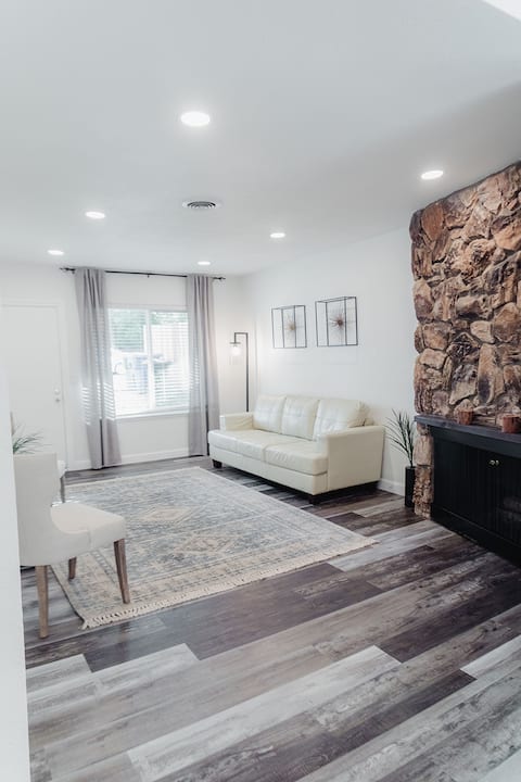 Cozy 3BR Retreat • Fireplace • Quiet Area