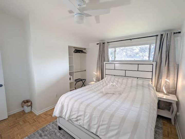 Брачен кревет (широк 150-179 см) и