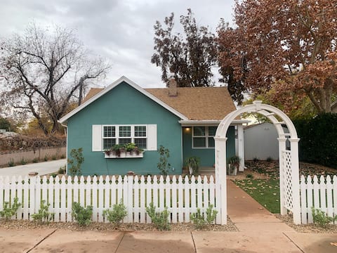 Charming Historic Cottage in Downtown St. George