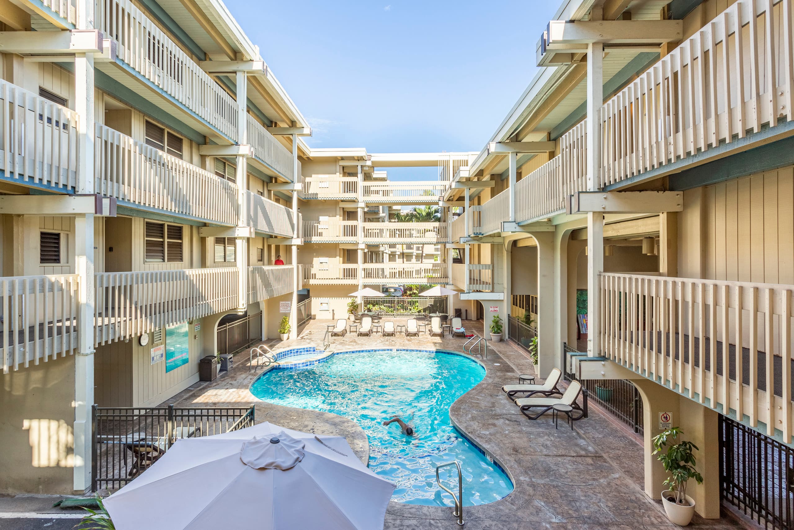 Condo in Kailua-Kona · ★4.91 · 1 bedroom · 1 bed · 1 bath - Image 18