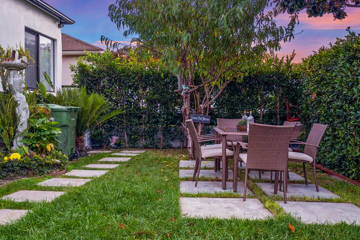 LUXE | LA Million Dollar Home w/2Hot Tubs near LAX gallery image 5