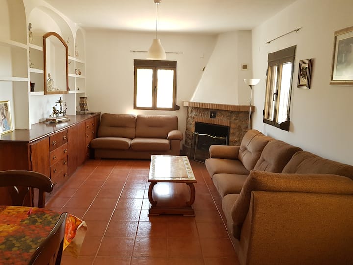 მისაღები ოთახი