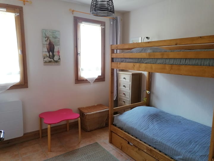 غرفة النوم 1