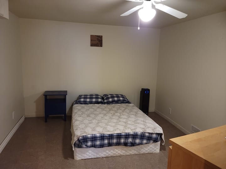 חדר שינה במרתף