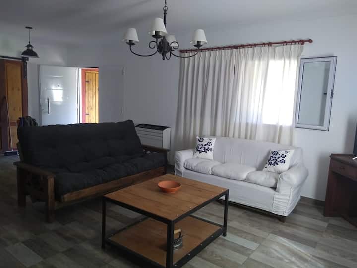 Casa De Estilo Vasco - Tandil