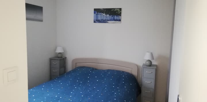 CHAMBRE 1 lit 2 places MATELAS BULTEX NEUF