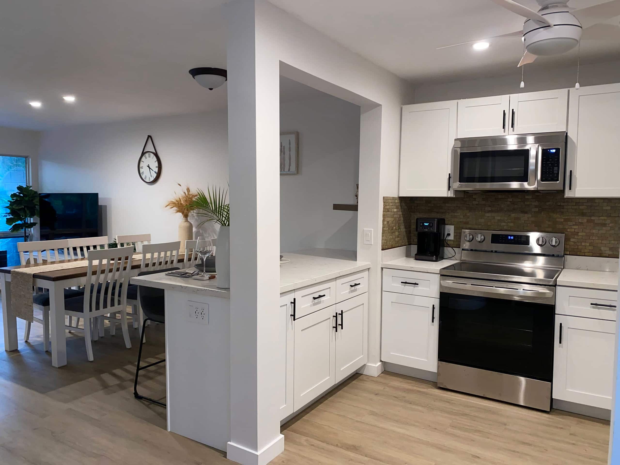 Townhouse in Lahaina · ★4.96 · 3 bedrooms · 4 beds · 1.5 baths - Image 9