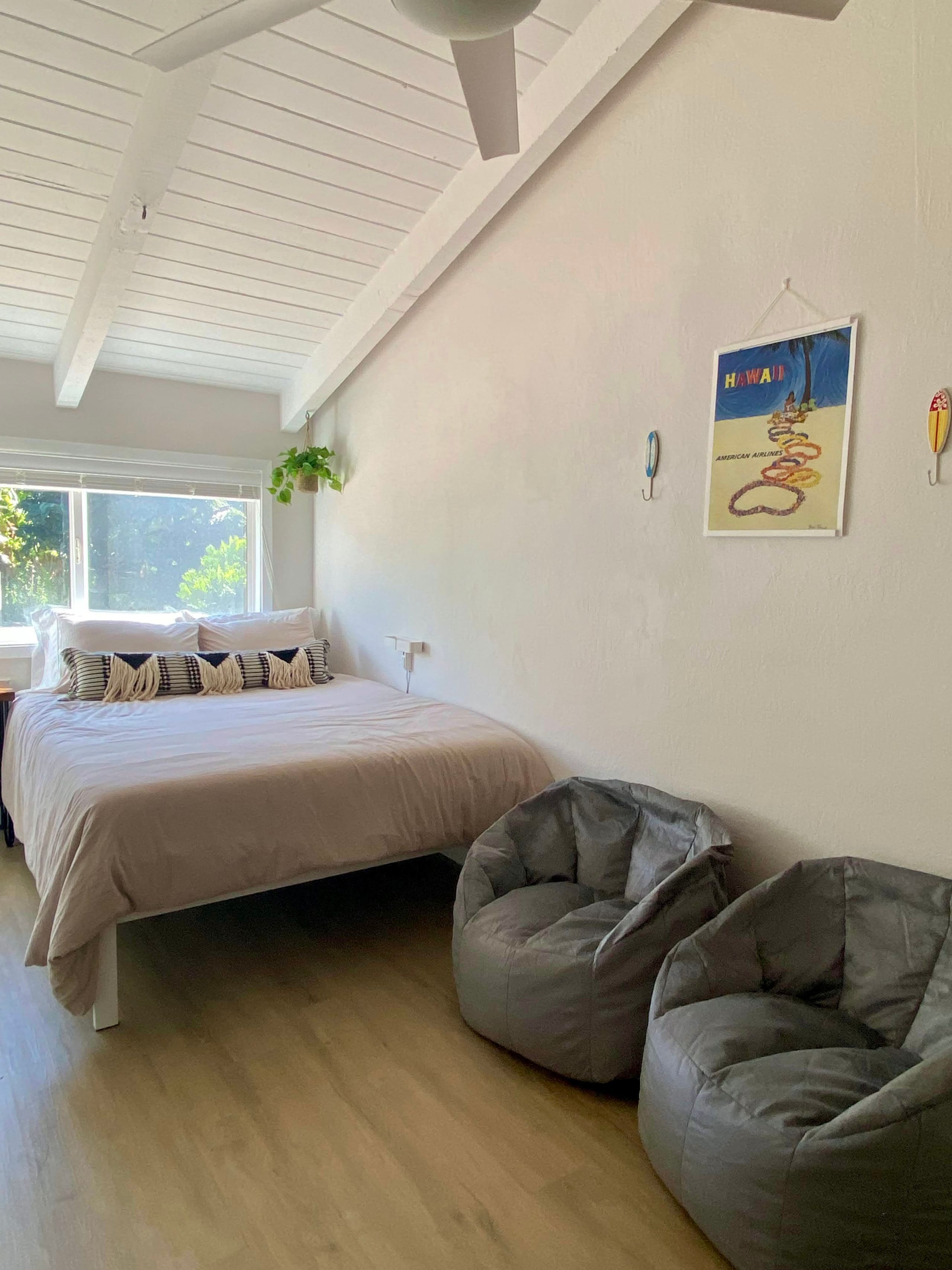 Townhouse in Lahaina · ★4.96 · 3 bedrooms · 4 beds · 1.5 baths - Image 12