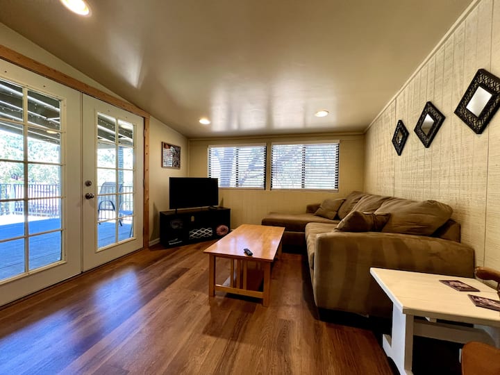 Cozy Cabin With A View - Payson, AZ