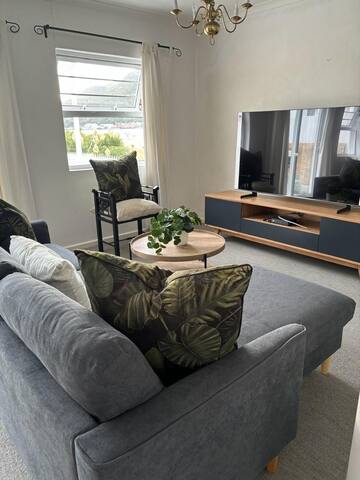 Hout Bay Apartment – 6 Beach Mews gallery image 4