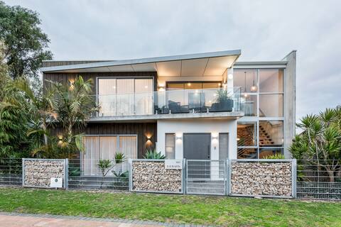 Djurapin - entertain, dine and enjoy the beach | Margaret River Properties