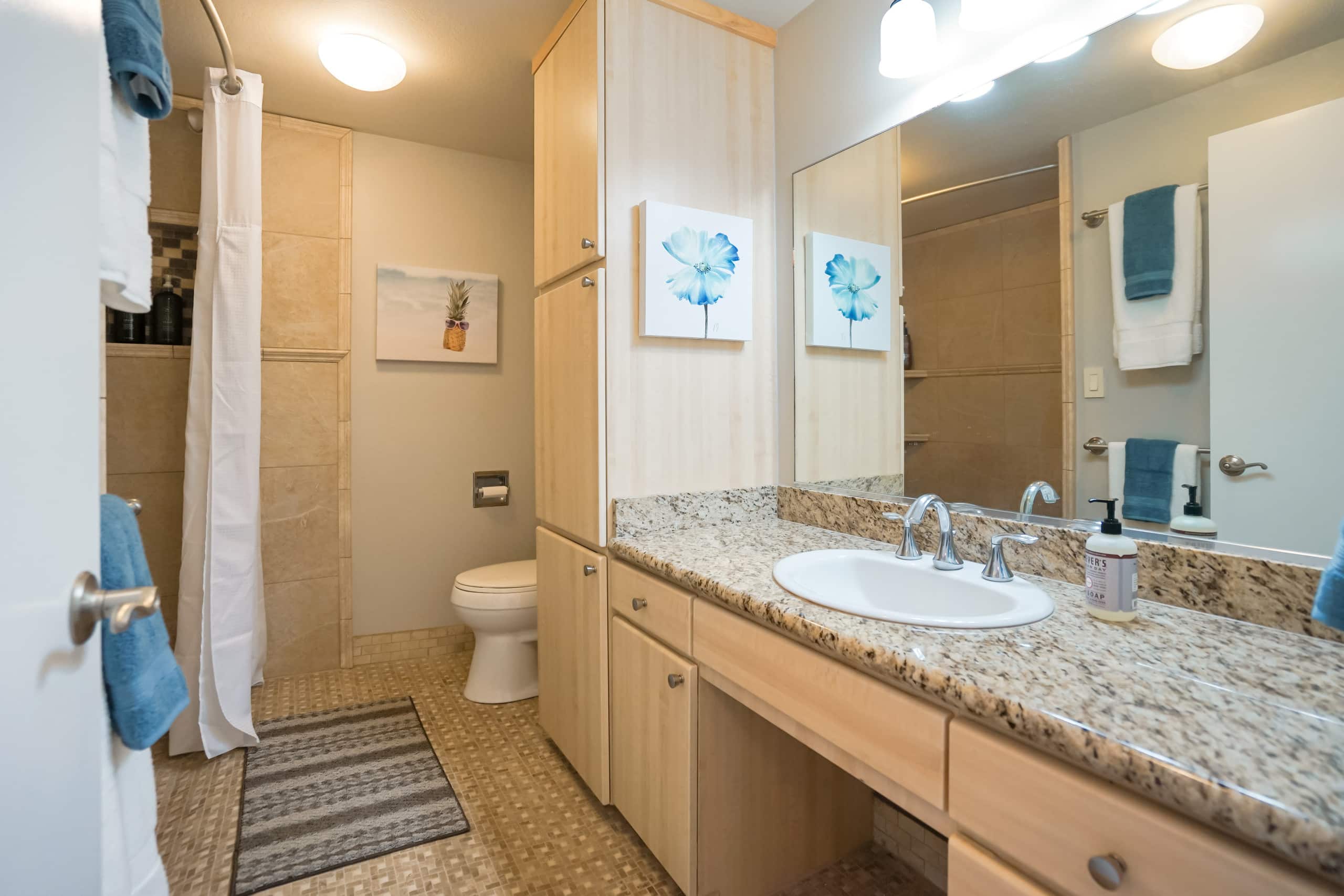 Condo in Kapaa · ★4.95 · 2 bedrooms · 2 beds · 2 private baths - Image 15