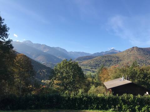 Cottage with fireplace, quiet and panoramic view