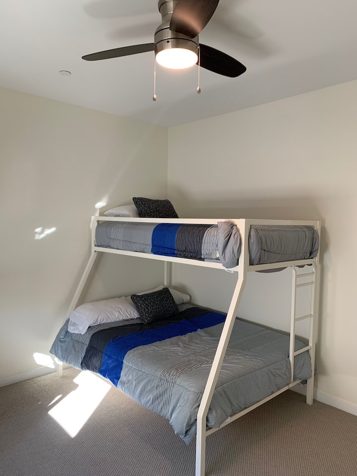 غرفة النوم 2