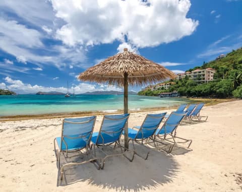 Margarit@ville Beach Resort- 2Bd Pres Ocean View