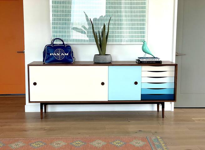 Luxe WeHo design loft w/private elevator gallery image 5