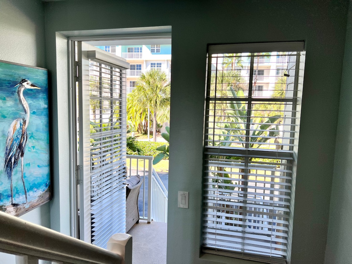 Top Airbnb: Ocean Mist Awaits you......Cozy and Elegant in Ruskin
