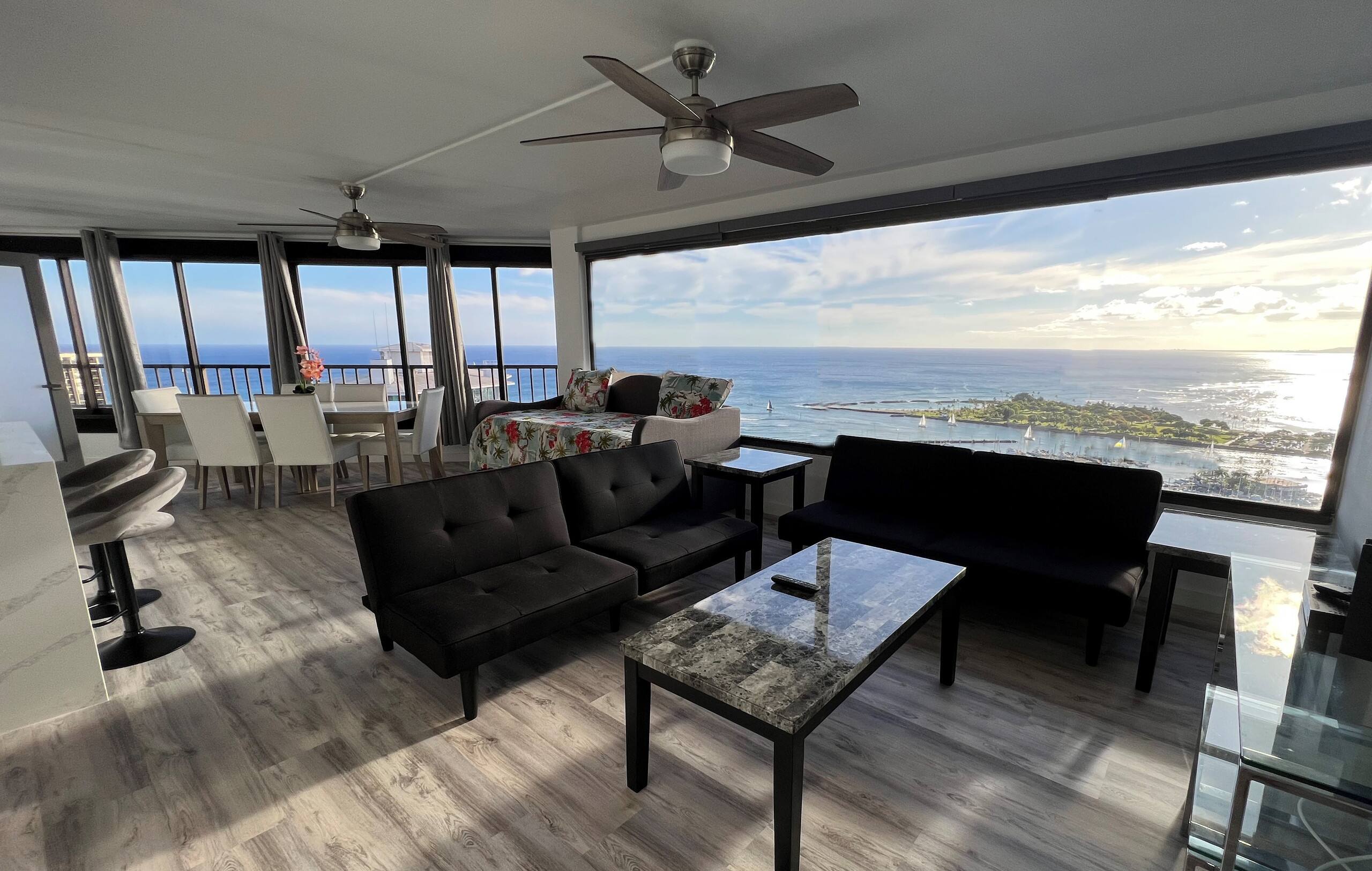 Condo in Honolulu · ★4.71 · 2 bedrooms · 3 beds · 2 shared baths - Image 4