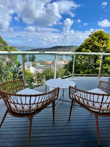 Luxury 2/3 br beach bungalow with separate studio