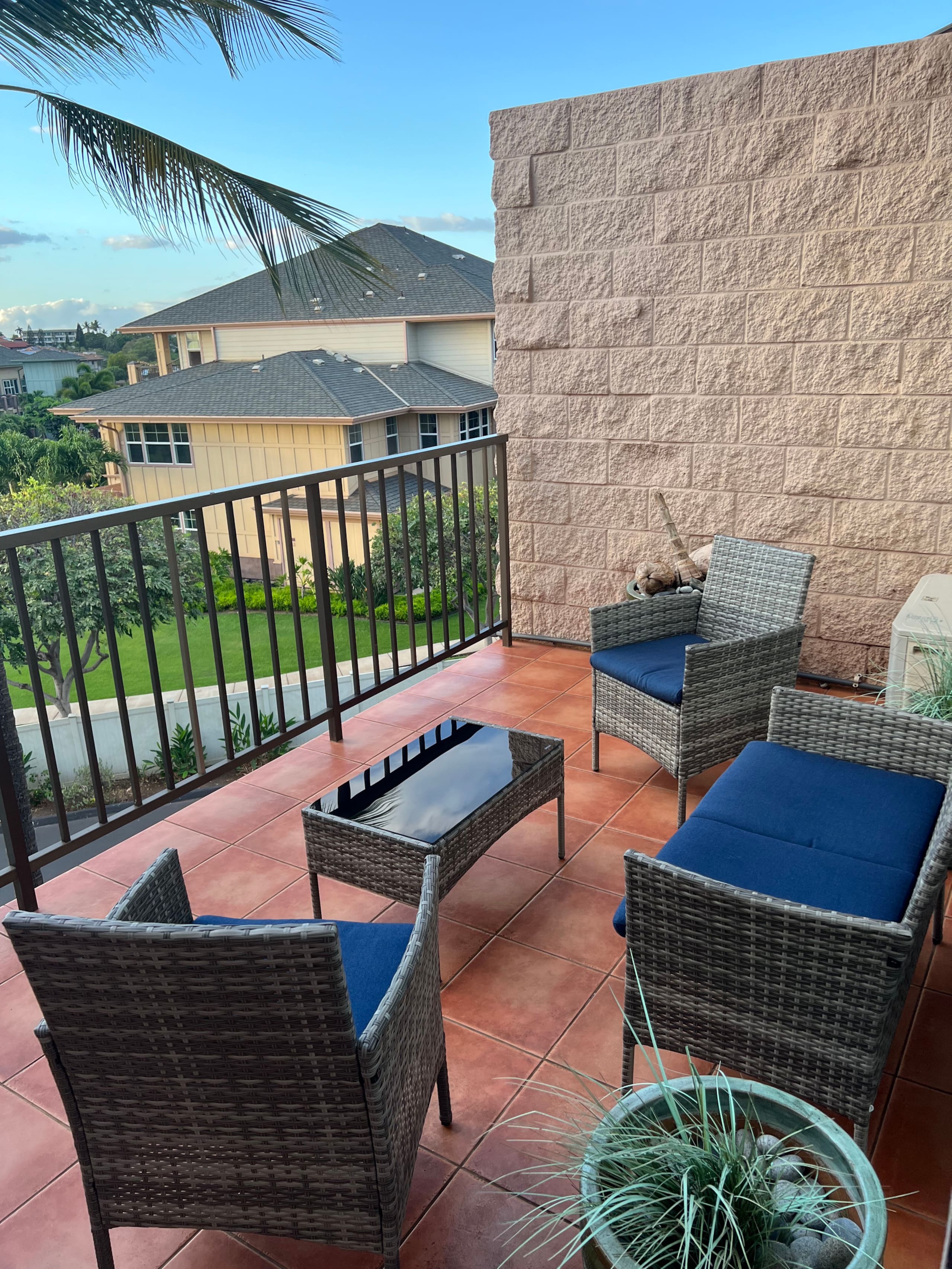 Condo in Kihei · ★4.89 · 2 bedrooms · 2 beds · 1 bath - Image 7