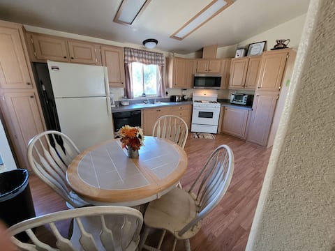 Cheerful 3 bdrm house in a county/ranch setting.