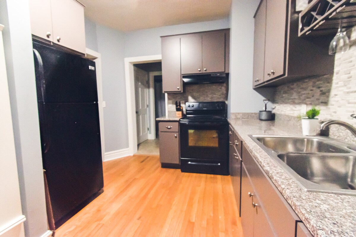 Downtown Apartment