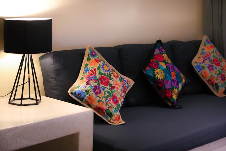 Quiet Modern Studio | Walk To 5th Av & Beach - Playa del Carmen