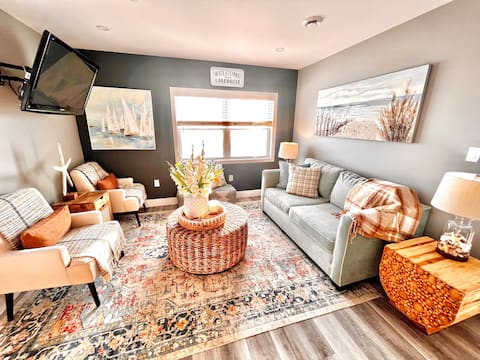 Top performing Airbnb: Private Lakefront beach oasis in Chatham Kent