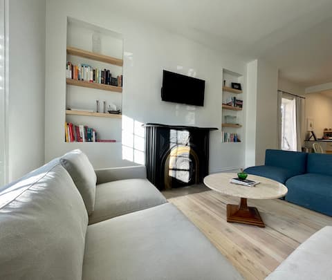 Popular Airbnb listing: "The Cottage" Downtown Denver in Capitol Hill