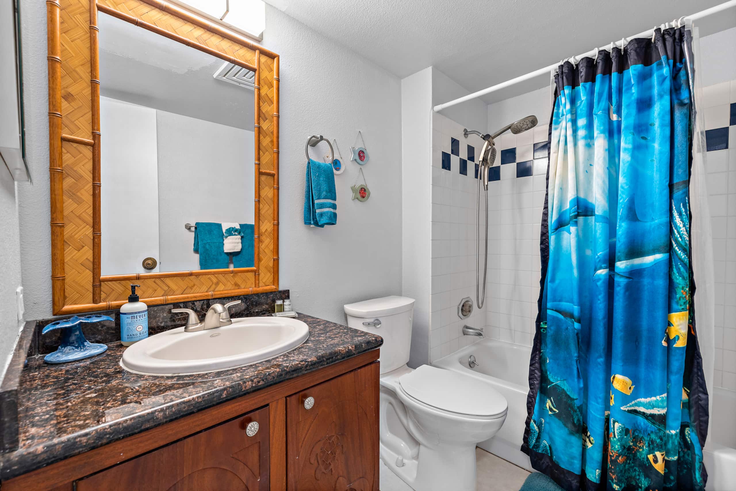 Condo in Kihei · ★4.94 · 2 bedrooms · 4 beds · 2 shared baths - Image 21