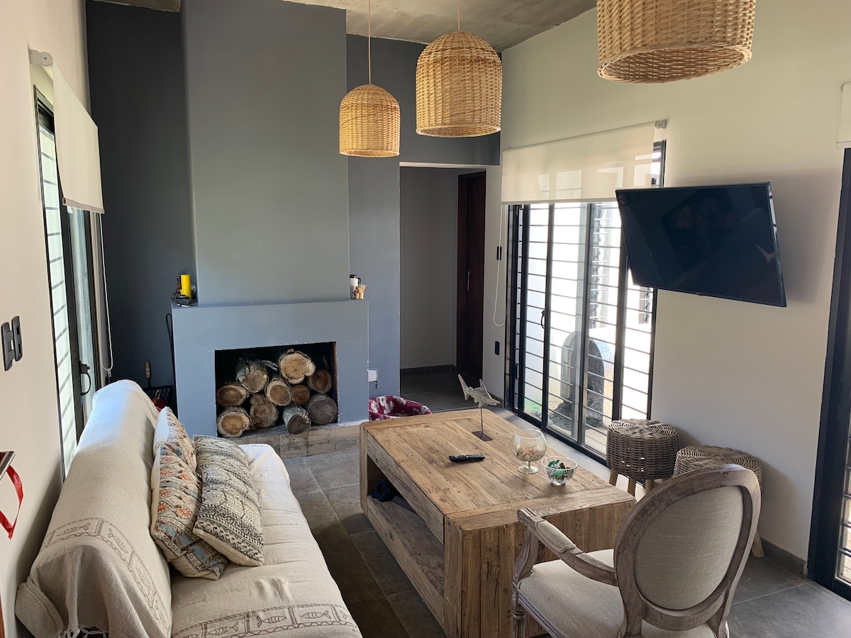 Top Airbnb: Beach house with a pool in Ocean Park