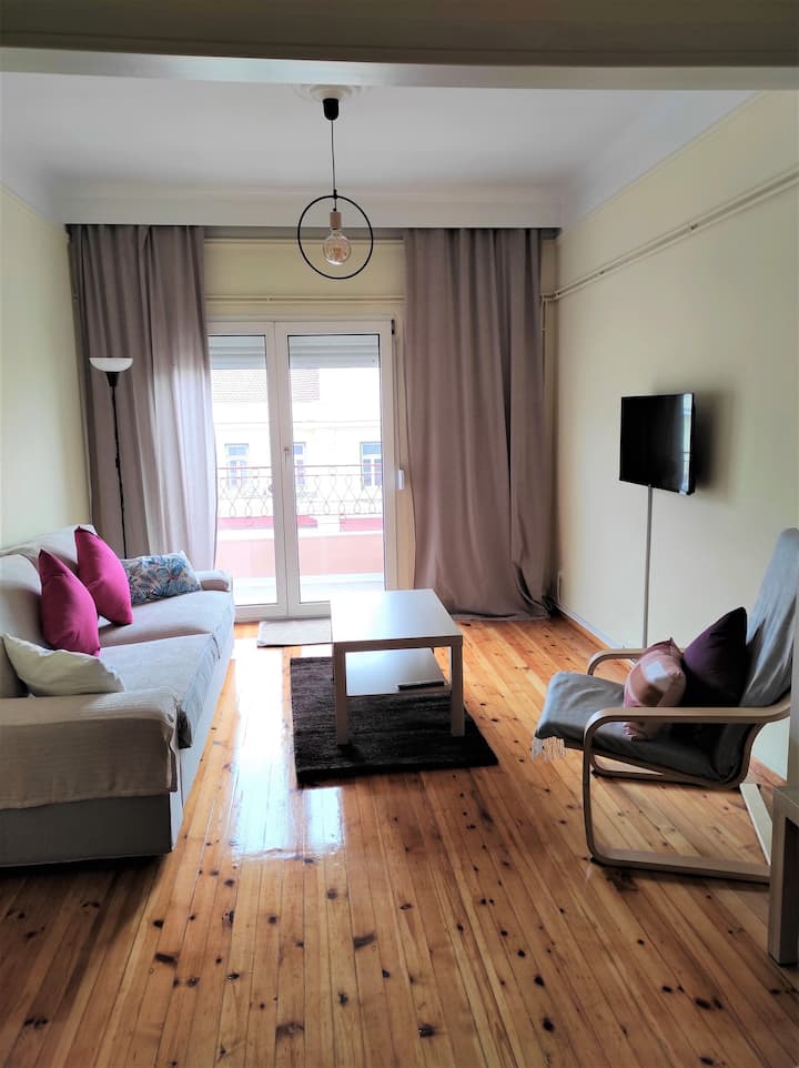 Bright & Cozy Stay In The Heart Of Thessaloniki - Salónica