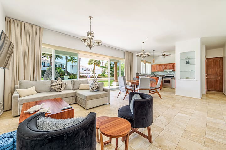 This Oasis Will Win Your ♥ | Villa Neptuno - Cabo San Lucas