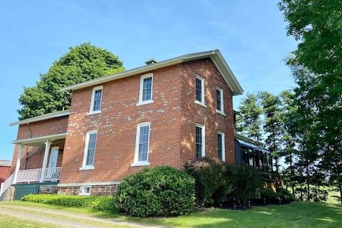 The farmhouse at Hagen Acres