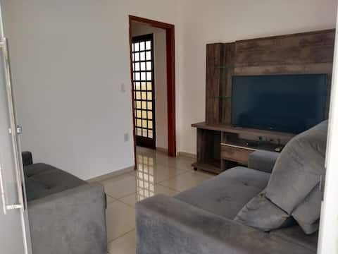 Top Airbnb: House 6 minutes from Thermas with air-conditioning in Olímpia
