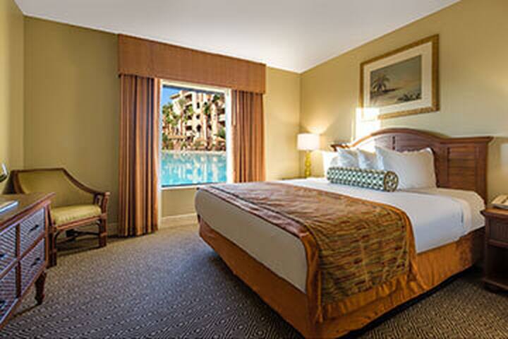 Luxury Las Vegas Resort Suite – Sleeps 8 gallery image 2