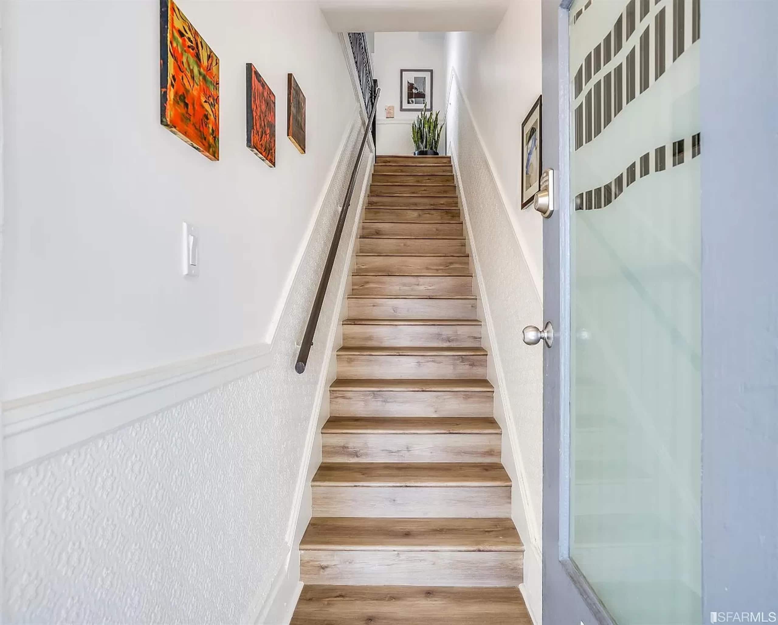 Condo in San Francisco · ★4.71 · 3 bedrooms · 3 beds · 1.5 baths - Image 25