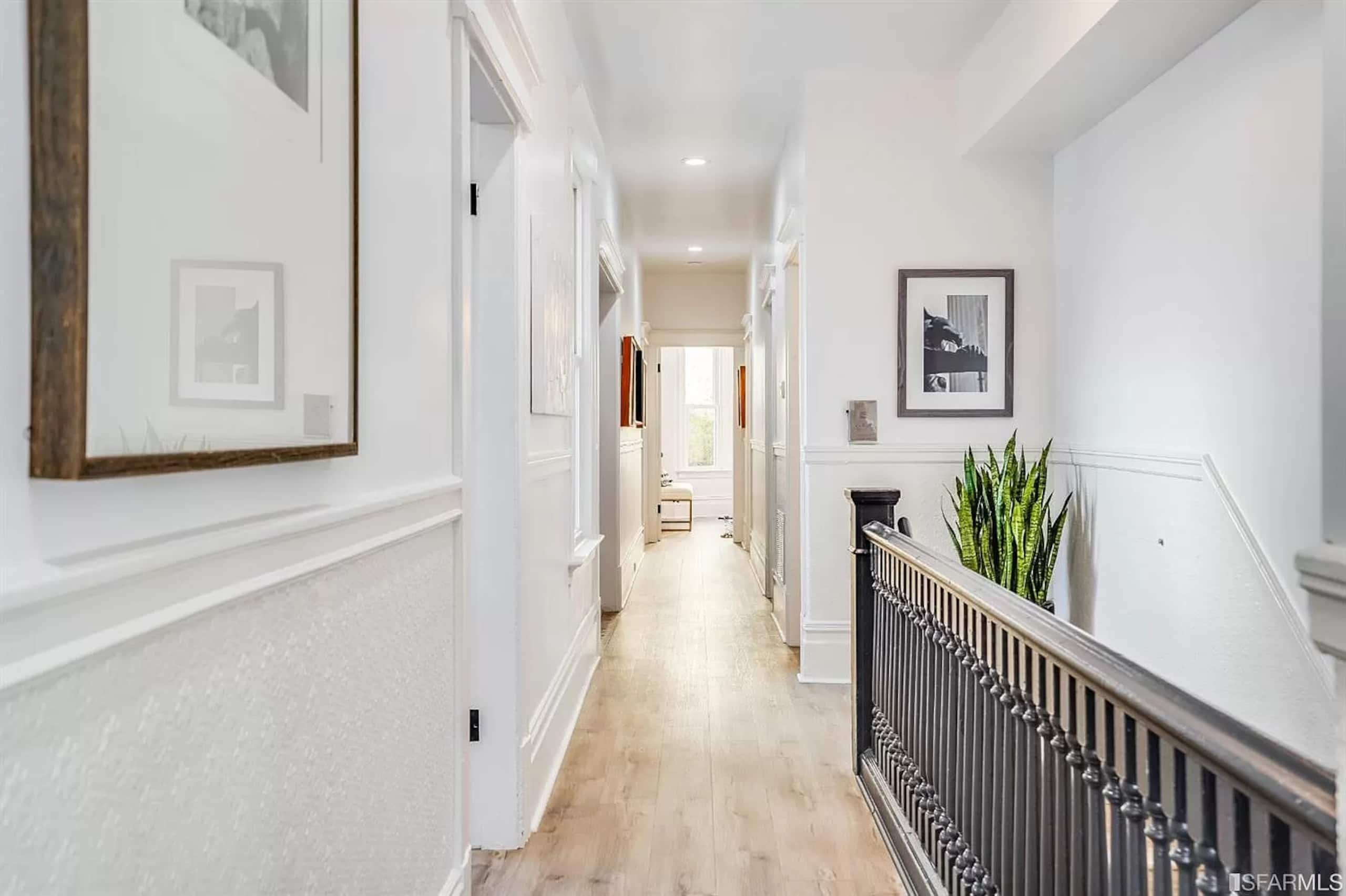 Condo in San Francisco · ★4.71 · 3 bedrooms · 3 beds · 1.5 baths - Image 11