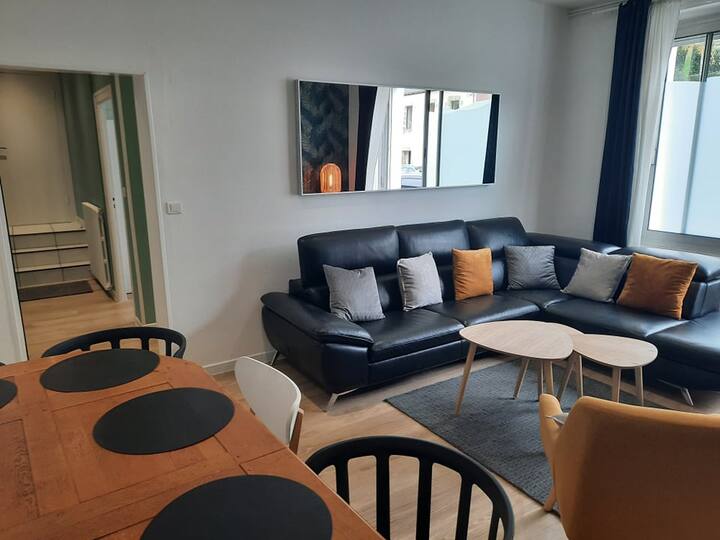 Maison Familiale En Centre Ville - Bretagne
