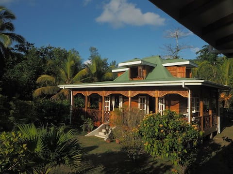 Small Bungalow-Kaz Digwa