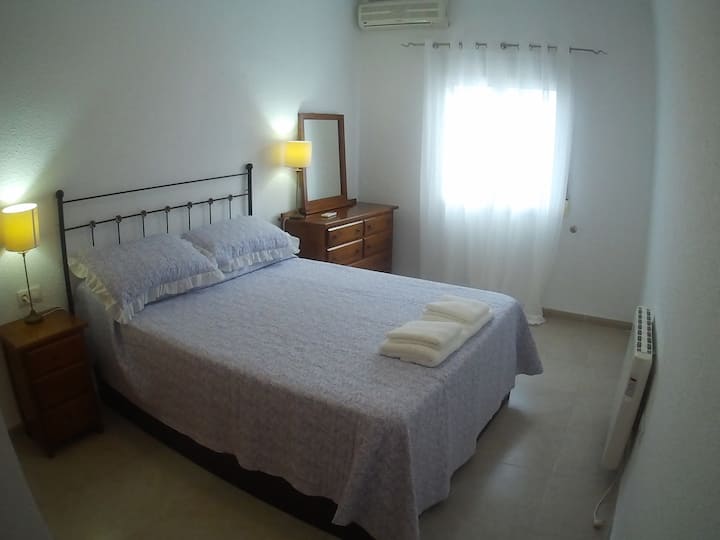 Bedroom 2 with excellent bed and A/C