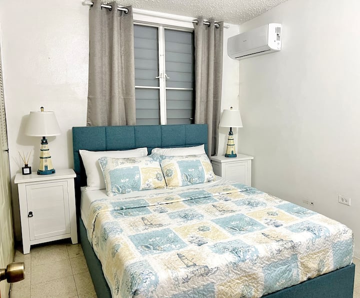 חדר שינה מספר שתיים.