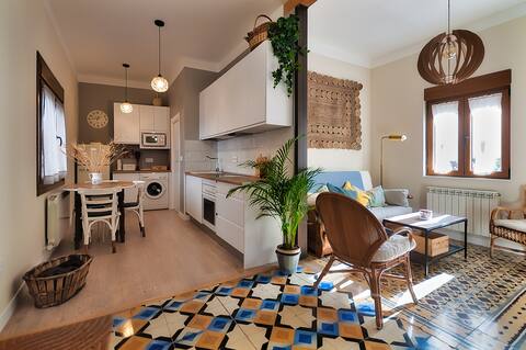 House in Old Town with Private Patio