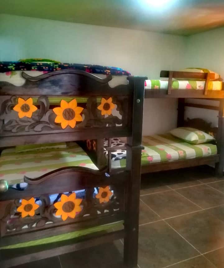 غرفة النوم 1