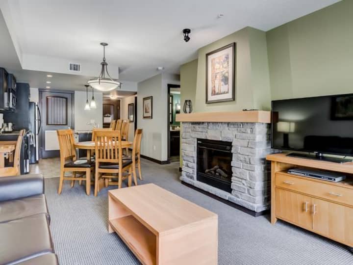 Dead Man's Flats Vacation Rentals & Homes Alberta, Canada Airbnb